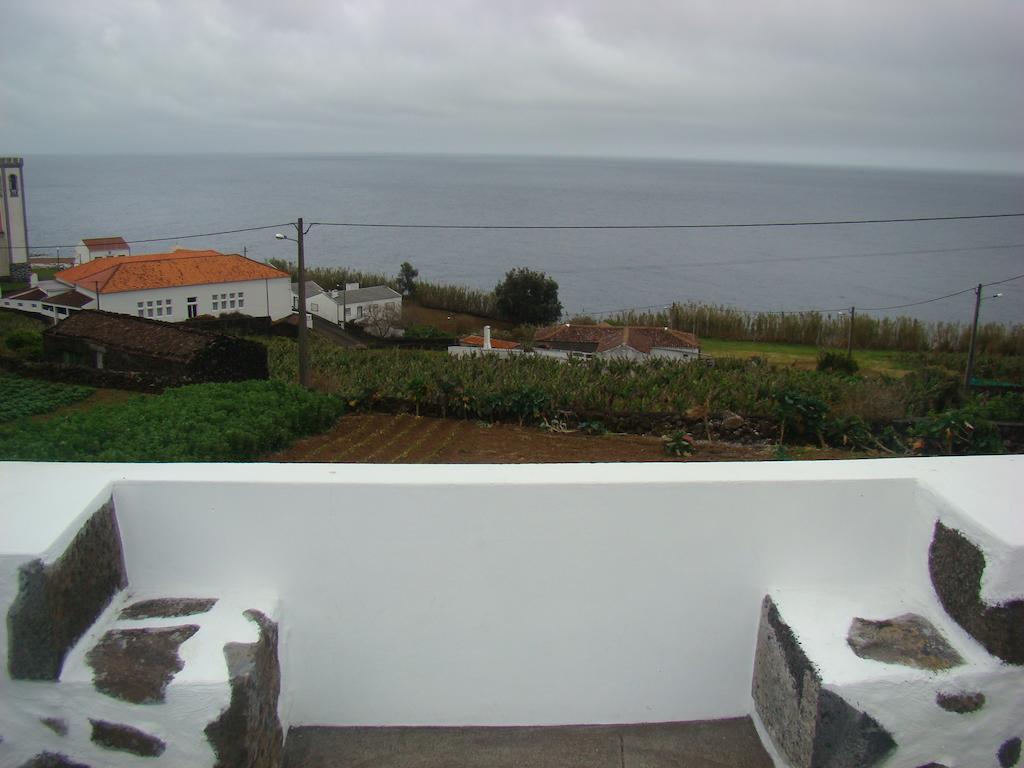 Casa Das Pedras Altas Lajes do Pico Esterno foto